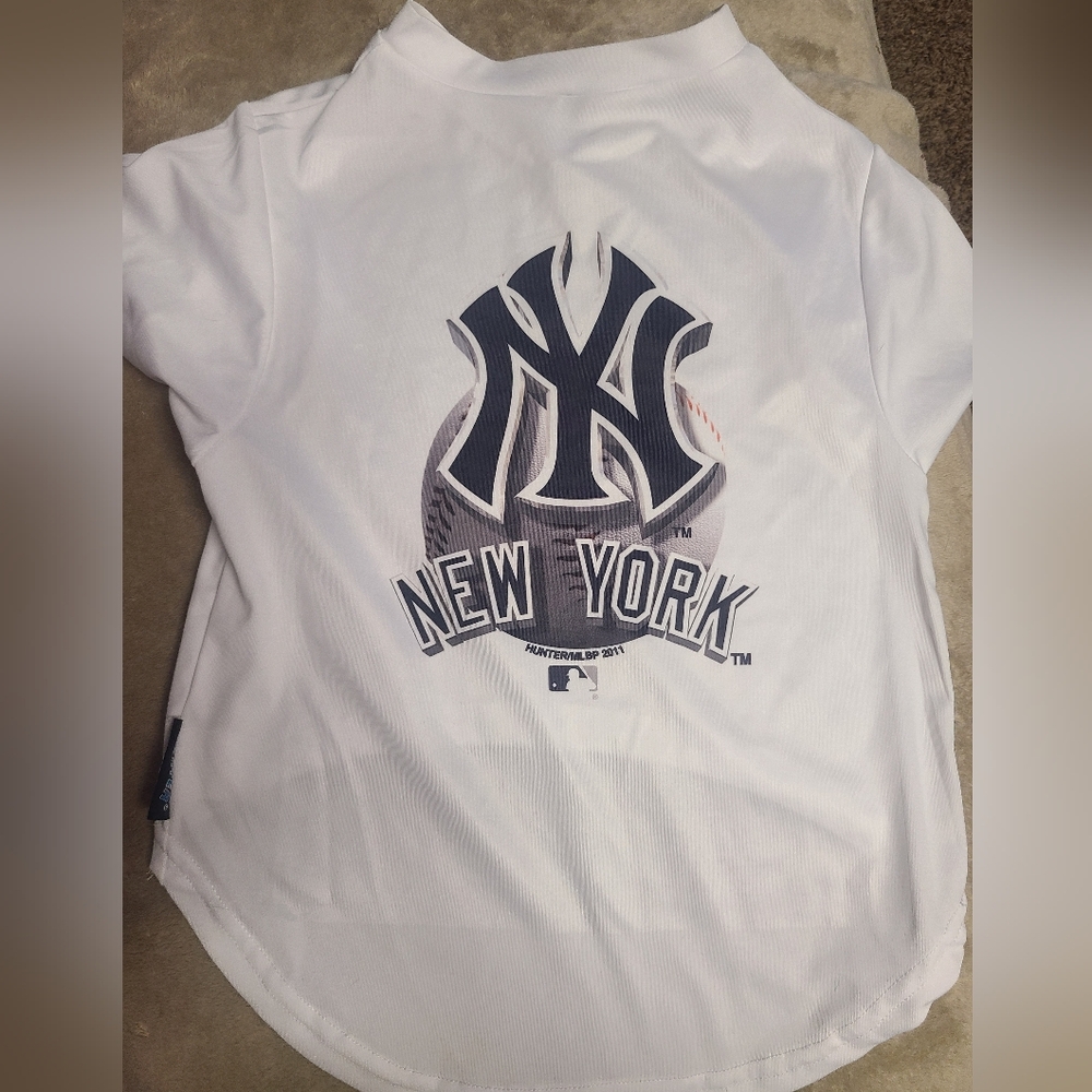 NY Yankees XL Dog Jersey